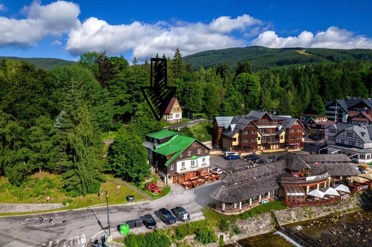 Penzion Sofinata & Pizzeria Шпиндлерув-Млин Экстерьер фото